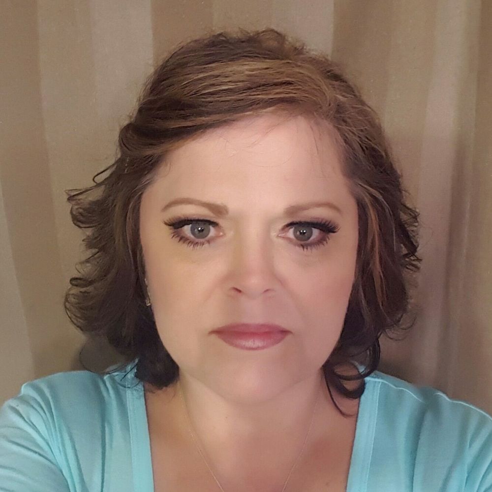 Meet your Posher, Kimberly